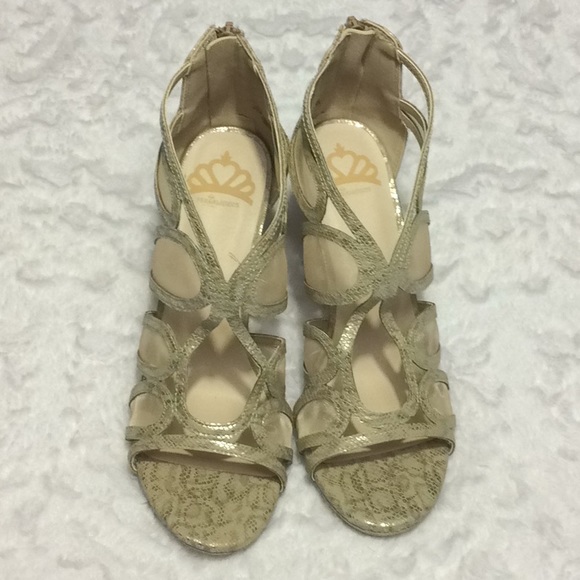 Metallic Cage Stilettos - Picture 5 of 8